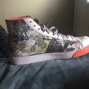 Custom-made High-top Nike’s